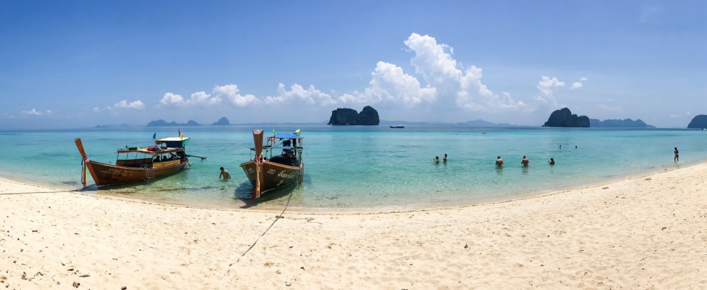 Koh Lanta Strand Panorama (Wojciech Portnicki / Unsplash)  lizenzfrei 
Infos zur Lizenz unter 'Bildquellennachweis'